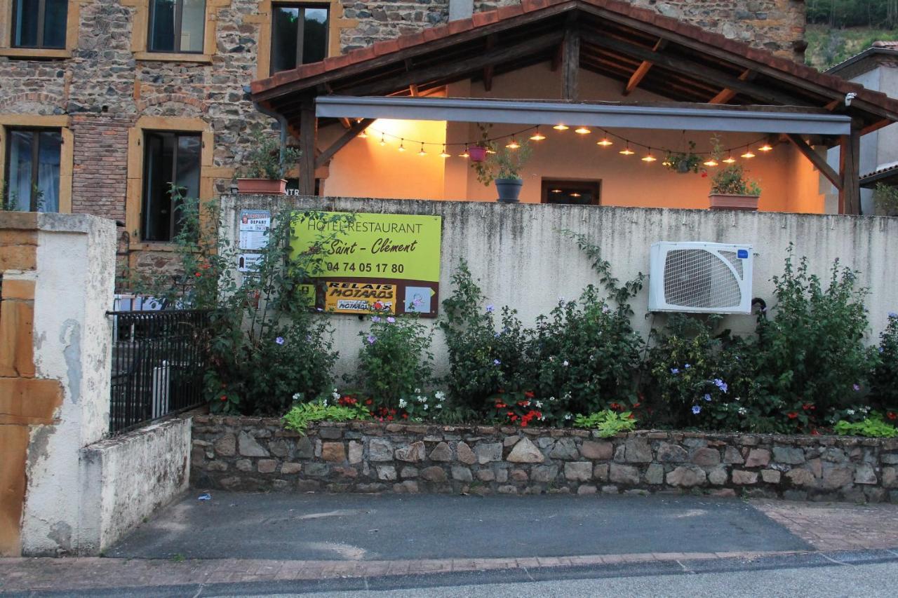 Hôtel Restaurant Le Saint Clément Exterior foto